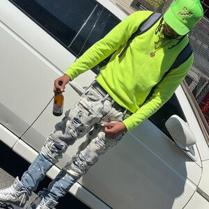 FAKE LOVE
