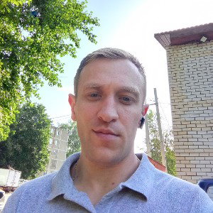 Рома Холод Пишу, стираю, спорю.