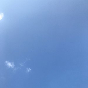 Monëyz (18:08:42)