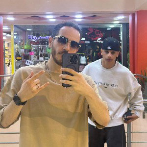 برگشتم  hystria(like)😱nabixdani