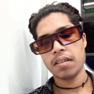 ★★★★ §}{Ï√Æ @g®Î†