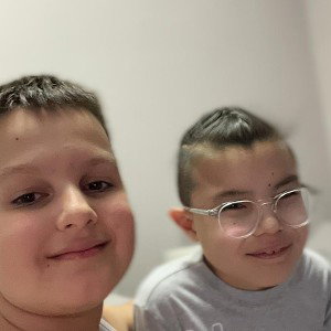 Лицемер (feat. DJ KILIÇ) E