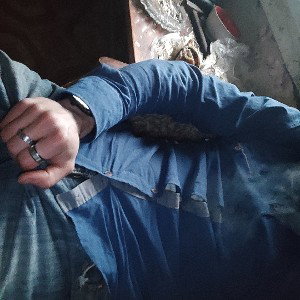 ПОМОЙКА ЕБАНАЯ!!!! ПИСАТЬ ТУТ НЕВОЗМОЖНО СОВЕРШЕННО, ПИШИТЕСЬ НА СТУДИИ ЛЮДИ!!!!!!!!!!!! 