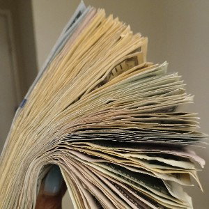 ▶️ This💵