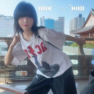 你他妈知道什么.