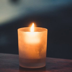 candle lighter