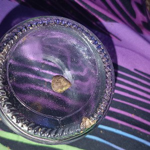 look at that mini MoonRock.. oh tracktitle