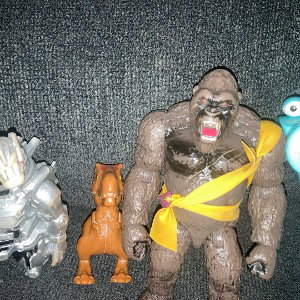 kings back Kong ft Hammer ft babydinosaur ft mechagodzilla 
