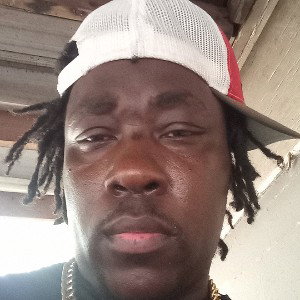 niggas think I am playing 