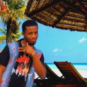 T.money Baby smile for me 
