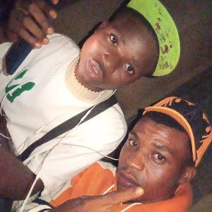 baba hamza ft iyoo 