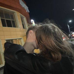я.л.т.ж<3 (я люблю тебя, жень)