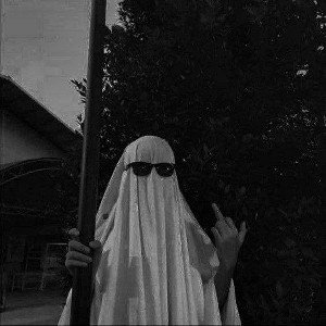 Жизнь трудна