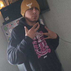 west 32