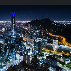 Noche de fiesta en Santiago | A 100 