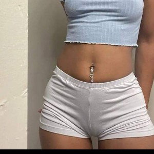 She wit it