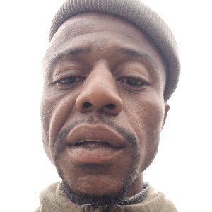Azishe Gucci