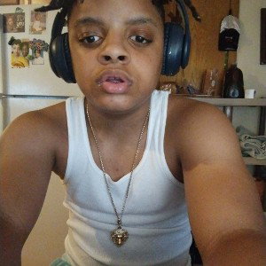 jeremiah Shooting for the stars
I'm an astronaut
you say that you're a goat
I put you in a curry pot
I get it popping li
