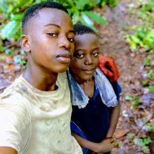Dally Jeks ft Franking stine ”Half A man“