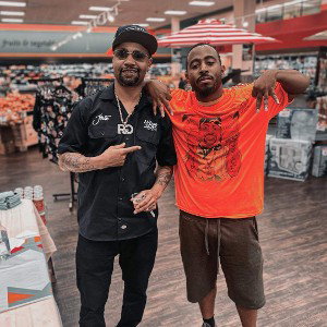 Marc Smith - Minor SetBack {Featuring Dj Chose }