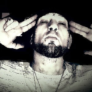 T.M0NtANa - OHIO _if it dont make dollarz it dont make sense 