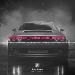 amsterdam_netherlands_fingerdrumming_maschinemk3_beatmaking_beatmaker_producerlife_beats_hiphop_lo (1)