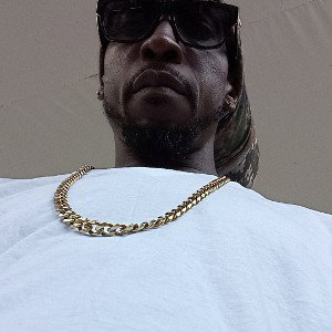 Free style.. hiding 