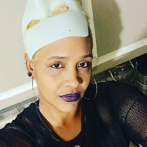 Alyze_QueenOfDarkness_