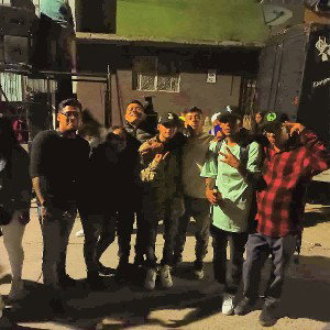 no me importa si me críticas suelo sacar mi día ☠️