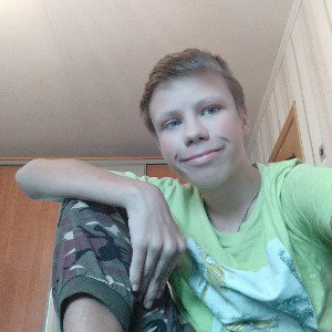 Влад-бомба3(это трек стал таким) скоро выйдет в конце ноября да