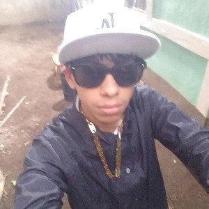 Amate mide 100 Anuel aa y quendo caponi