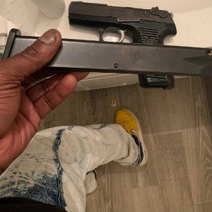 dis clip