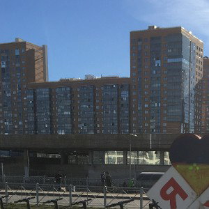 Знакомы