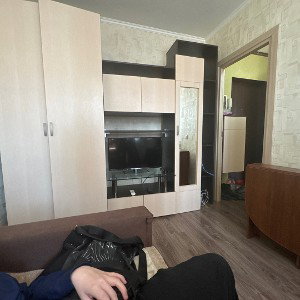 Хата свободная без родителей тусуемся