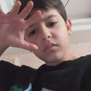 میخورم 
