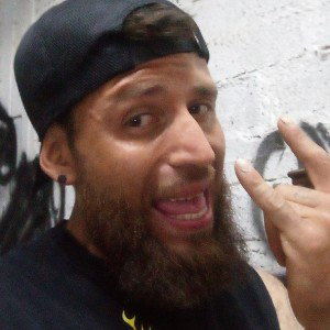 memo Bombas hasi es mi vida y asi yo la vibo__3