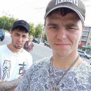 Солдаты удачи?? Да нехуя не так
Об удачи поросит лиш слабый духом брат
Наши деди интересы страны отстали
Всем странам мн