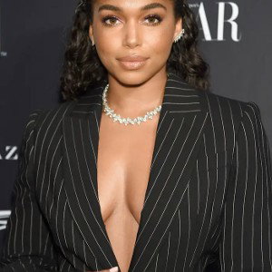 Lori Harvey 😎