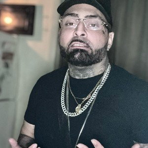 Banz - ALL I KNO  IS GET MONEY