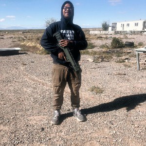 I got this red hair pretty girl in my whip she asking me for a hit off my high pen but I’m wondering if she hits blinker