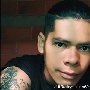Arley Montoya - Tema #1 ArleyKha 19 oct 2023_ 722 p.m. 2024-04-23 16_10