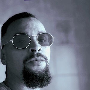 MANELO &CHVMS - RED SPIRIT