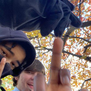 we like men and lil girls
