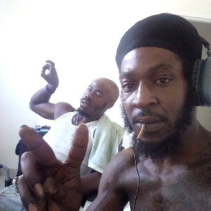 a brah give me the gloves I'm going in
