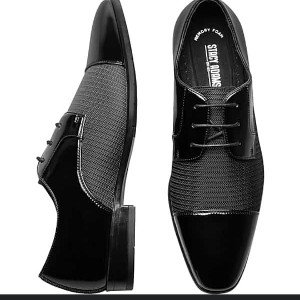 A Pair of $hoes