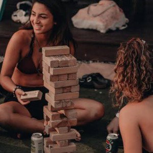 Vai Pra Casa Girls 