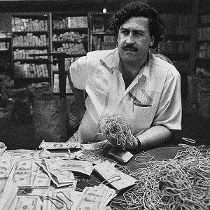 YOUNG CAFÉ - MI NOMBRE ES PABLO ESCOBAR - (PROD. yeR)