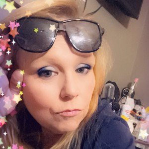 girl hustler