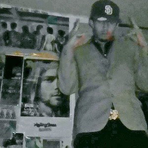 Cuarenta y Cinco.Lilpicasso