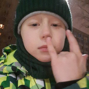 долар